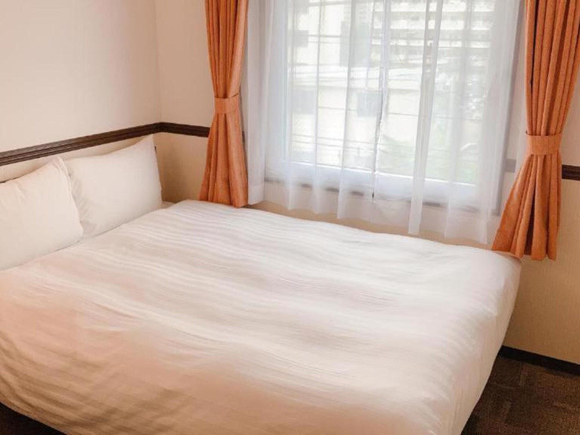 Toyoko Inn Shin-Osaka-Eki Higashi-Guchi Exterior photo